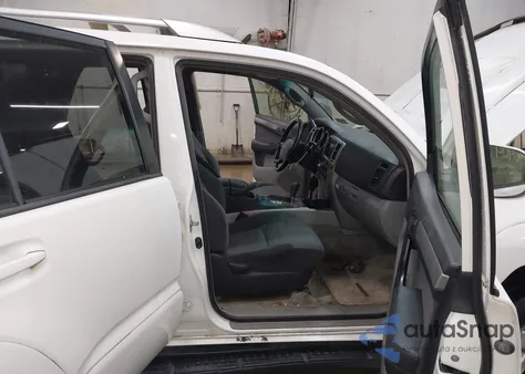 2005 Toyota 4Runner Sr5 Sport V6 z USA, uszkodzony, nr VIN JTEBU14R450057672